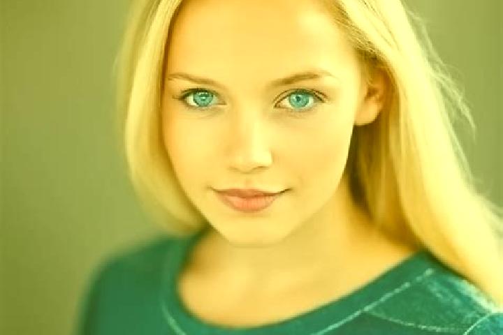 Zoey, 35, a blonde blue-eyed mixed companion based in Van Vleck. Offering Prostate Massage, Erotic Massage, Travel Companion, OWO. Available for incall and o...