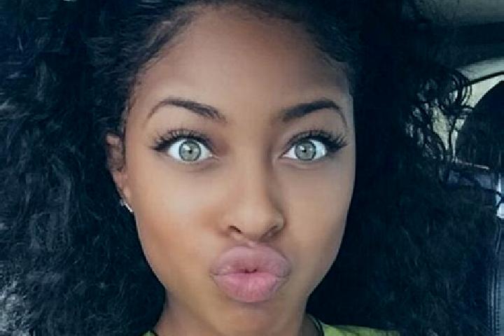 Zoey, 35, a dark blonde green-eyed ebony companion based in Pistorf. Offering Couples, Dinner Date, A-Level. Available for incall and outcall, overnight book...