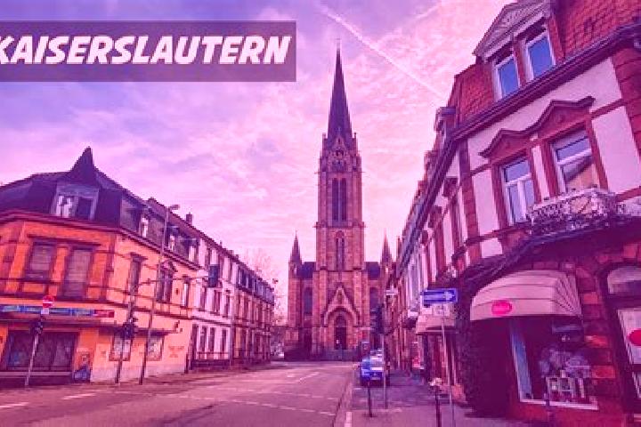 Zoey, 35 — Escort in Bischheim, Germany