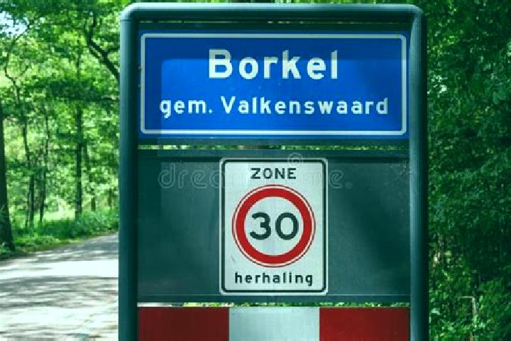 Zoey, 35 — Escort in Borkel, Netherlands
