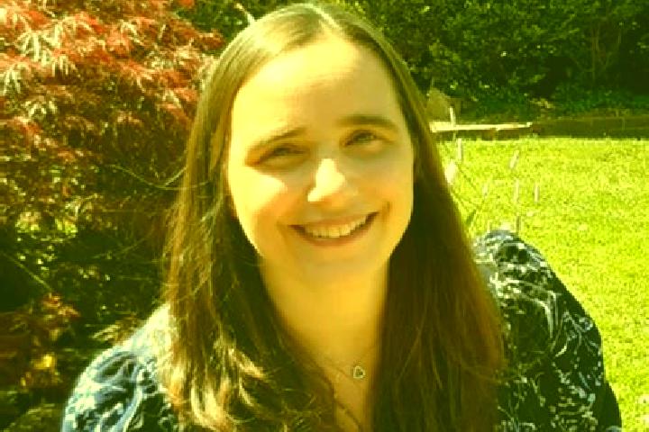 Zoey, 35 — Escort in Hawarden, United States
