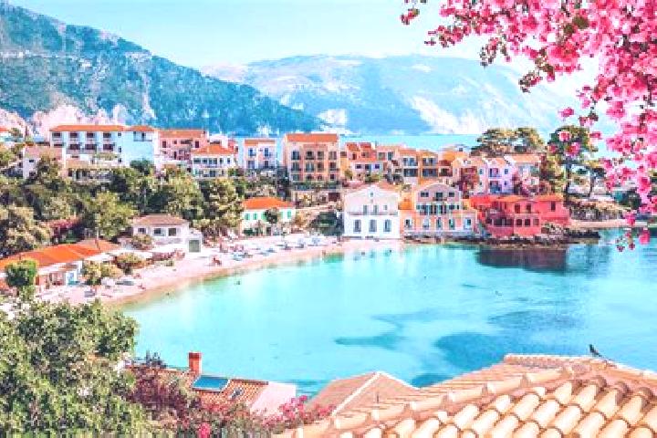 Zoey, 35 — Escort in Kato Almyri, Greece