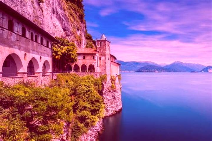 Zoey, 35 — Escort in Madonna del Sasso, Italy