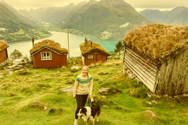 Zoey, 35 — Escort in Mjondalen, Norway