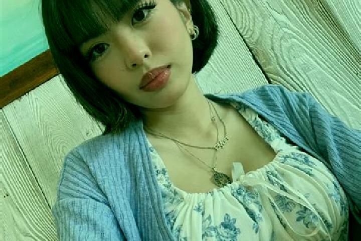 Zoey, 35 — Escort in Patenongan, Indonesia