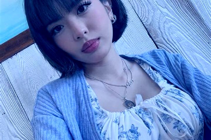Zoey, 35 — Escort in Taranggatar, Indonesia