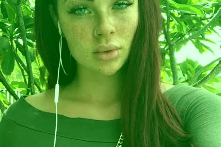 Zoey, 36, a auburn amber-eyed mixed companion based in Sao Miguel do Tapuio. Offering Domination, Travel Companion, Duos, 69. Available for incall and outcal...