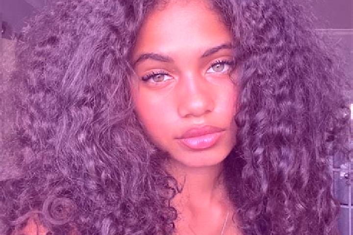 Zoey, 36, a black brown-eyed ebony companion based in Garbova. Offering Massage, Deep French Kissing, Overnight, Dinner Date. Available for incall and outcal...