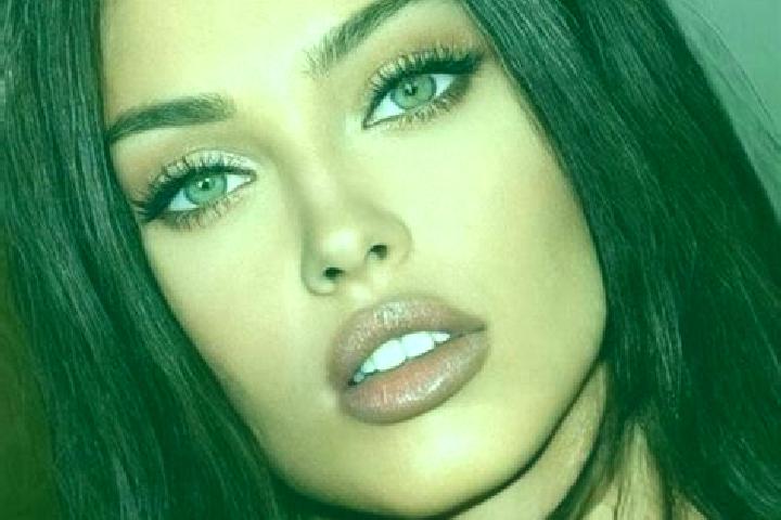 Zoey, 36, a black green-eyed latina companion based in Sint-Pieters-Leeuw. Offering 69, Couples, Dinner Date, BDSM. Available for incall and outcall, overnig...