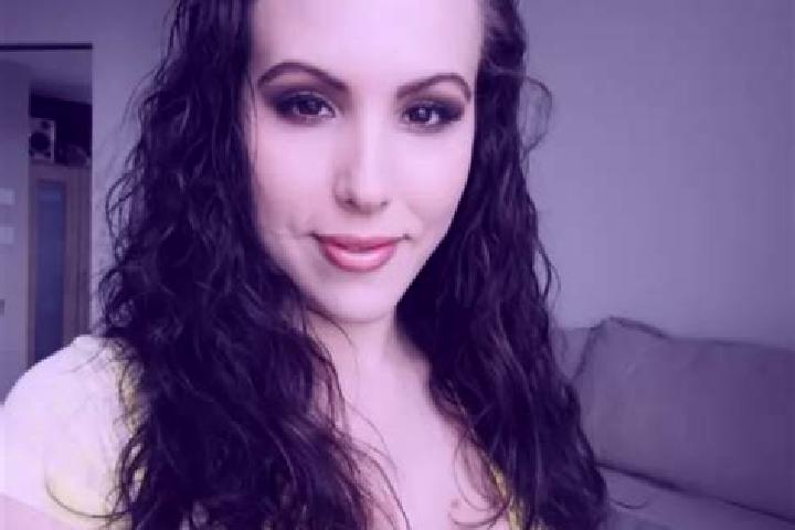Zoey, 36, a brunette grey-eyed latina companion based in Bela Vista do Toldo. Offering GFE, 69, Dinner Date. Available for incall and outcall, overnight book...