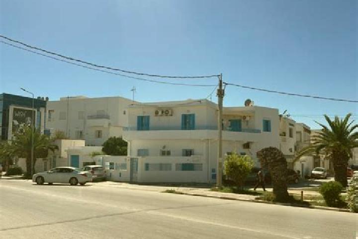 Zoey, 36 — Escort in La Marsa, Tunisia