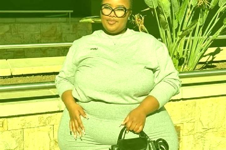 Zoey, 36 — Escort in Mamafubedu, South Africa
