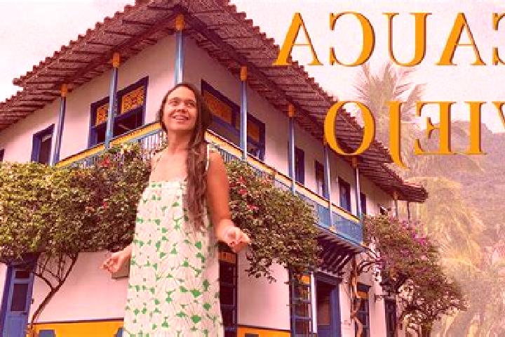 Zoey, 36 — Escort in Puebloviejo, Colombia