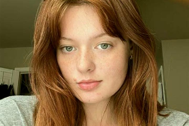 Zoey, 37, a auburn blue-eyed caucasian companion based in Seden. Offering Couples, GFE, CIM, Massage. Available for incall and outcall, overnight bookings av...