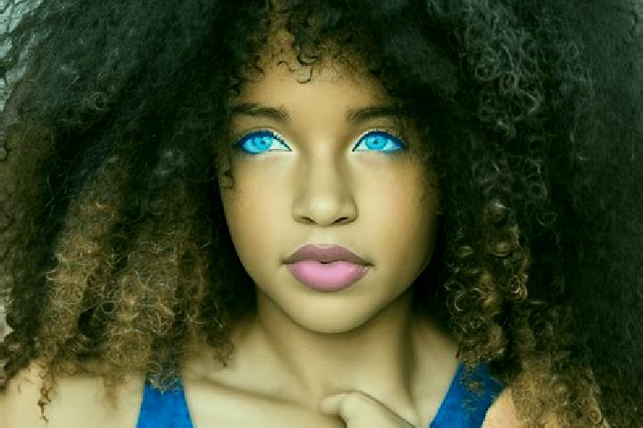 Zoey, 37, a black blue-eyed mixed companion based in Ganda. Offering Duos, BDSM, Roleplay, Party Girl, Travel Companion. Available for incall and outcall, da...