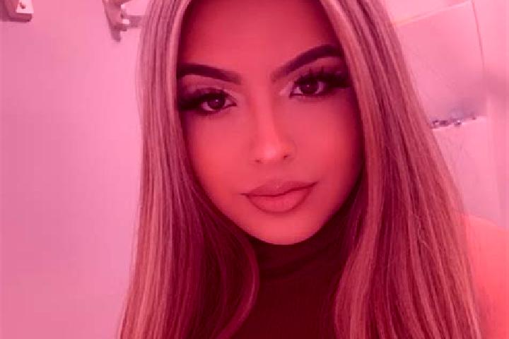 Zoey, 37, a blonde dark-eyed latina companion based in Krabcice. Offering BDSM, OWO, Travel Companion, 69, Striptease. Available for incall and outcall, day ...