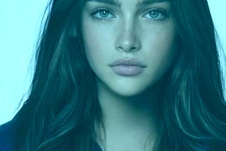 Zoey, 37, a brunette blue-eyed caucasian companion based in Macedon. Offering Party Girl, Girlfriend Experience, Travel Companion, Overnight. Available for i...