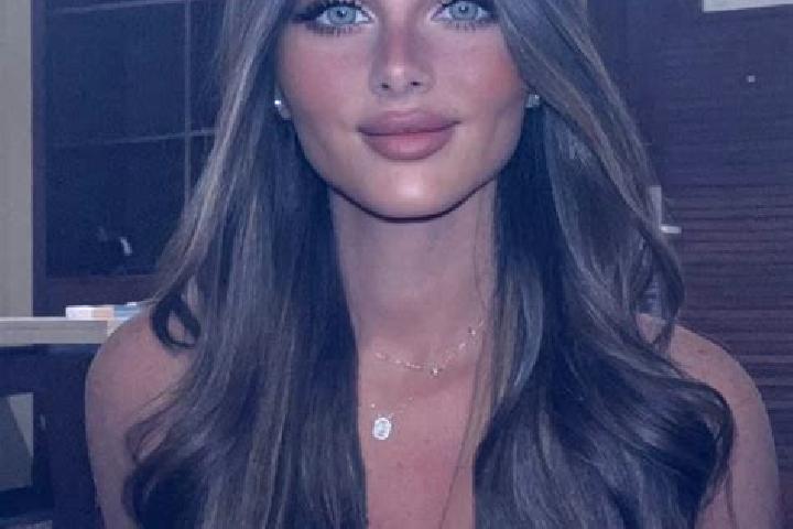 Zoey, 37, a brunette dark-eyed slavic companion based in Kaeng Krachan. Offering Prostate Massage, Travel Companion, Domination, GFE, Couples. Available for ...