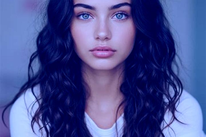 Zoey, 37, a dark blonde amber-eyed mediterranean companion based in Silver Cliff. Offering Party Girl, Massage, GFE. Available for incall and outcall, overni...