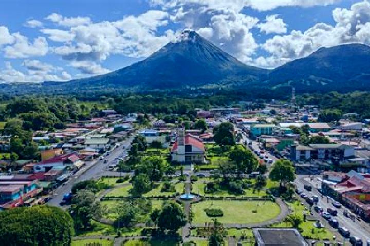 Zoey, 37 — Escort in La Fortuna, Mexico