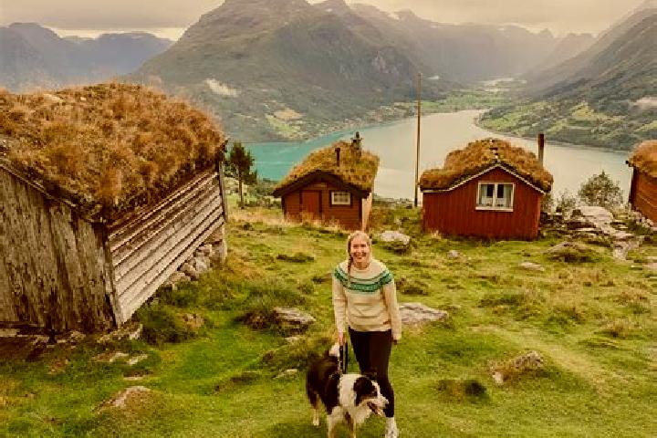 Zoey, 37 — Escort in Skjonhaug, Norway