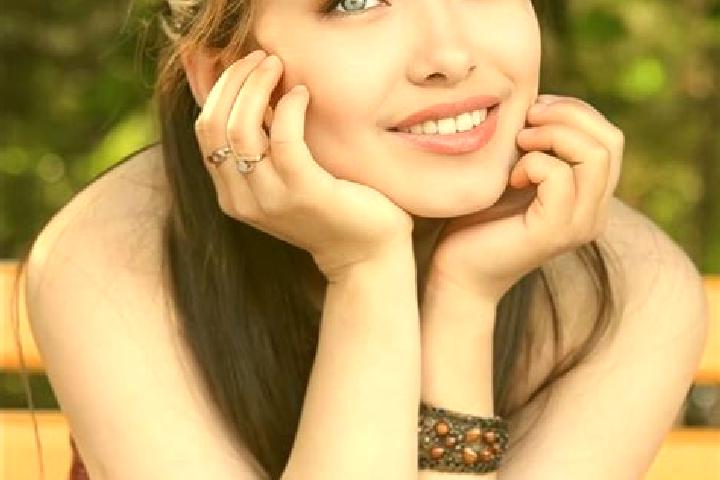 Zoey, 38, a chestnut blue-eyed asian companion based in Sale. Offering Overnight, GFE, Tantra, Massage. Available for incall and outcall, day and evening dates.