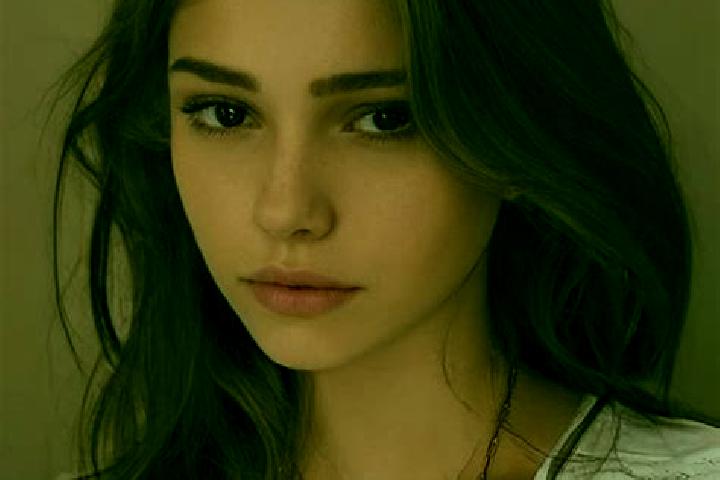 Zoey, 38, a chestnut grey-eyed slavic companion based in Valdeolmillos. Offering Massage, OWO, Dinner Date, 69. Available for incall and outcall, overnight b...