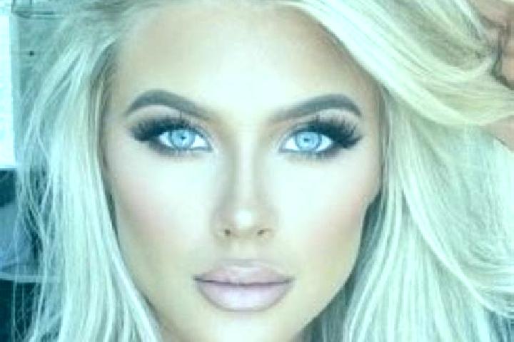 Zoey, 38, a platinum blonde blue-eyed latina companion based in Desa Benteng. Offering CIM, Girlfriend Experience, 69, Roleplay, Overnight. Available for inc...
