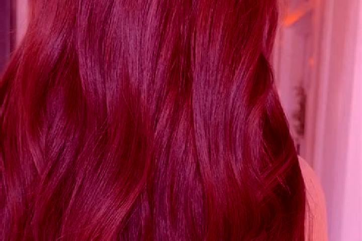 Zoey, 38, a red brown-eyed mediterranean companion based in Omignano. Offering Erotic Massage, Striptease, Girlfriend Experience. Available for incall and ou...