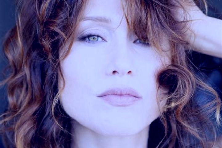 Zoey, 38 — Escort in Pessione, Italy