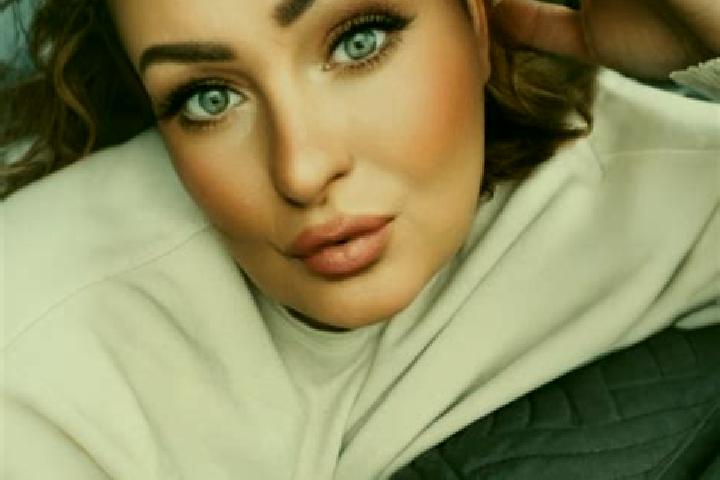 Zoey, 38 — Escort in Redekin, Germany