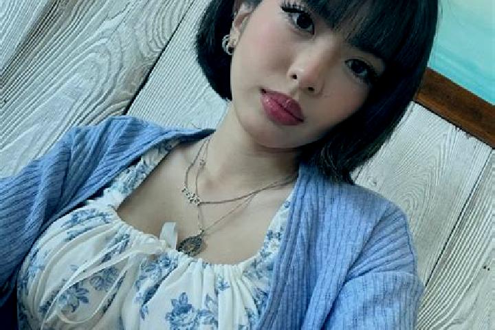 Zoey, 38 — Escort in Tualangcut, Indonesia