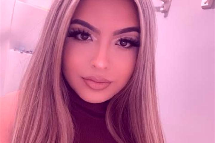 Zoey, 39, a auburn blue-eyed mixed companion based in Rodriguez Pena. Offering Travel Companion, Girlfriend Experience, Prostate Massage. Available for incal...