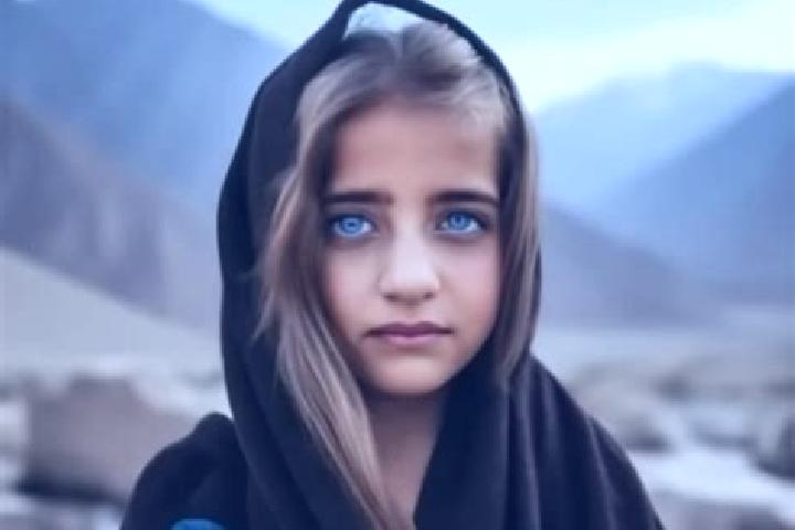 Zoey, 39, a blonde amber-eyed middle eastern companion based in Bachatskiy. Offering CIM, Duos, Roleplay, Deep French Kissing. Available for incall and outca...