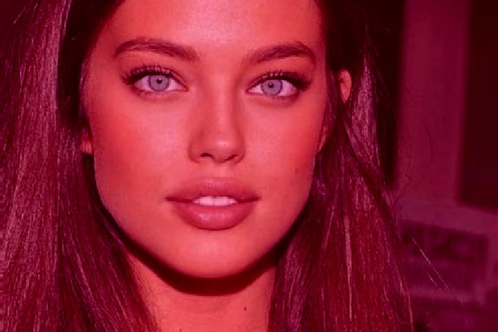 Zoey, 39, a chestnut blue-eyed mediterranean companion based in Luanda. Offering Duos, Girlfriend Experience, GFE, Erotic Massage, Overnight. Available for i...