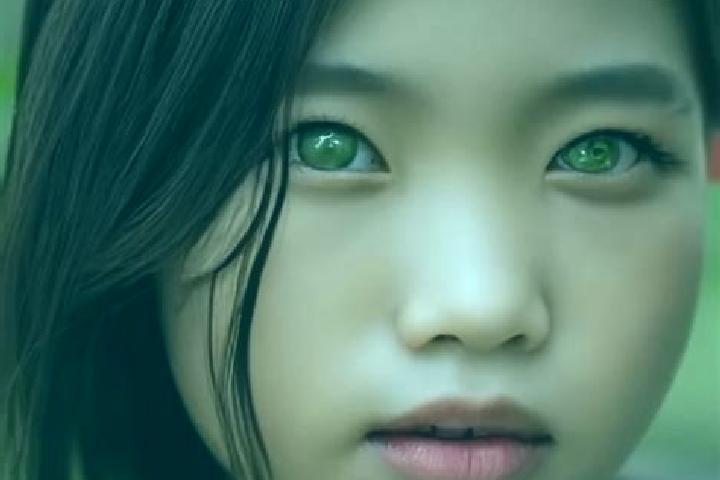 Zoey, 39, a dark blonde green-eyed asian companion based in Chapet. Offering BDSM, Travel Companion, Prostate Massage, Couples. Available for incall and outc...