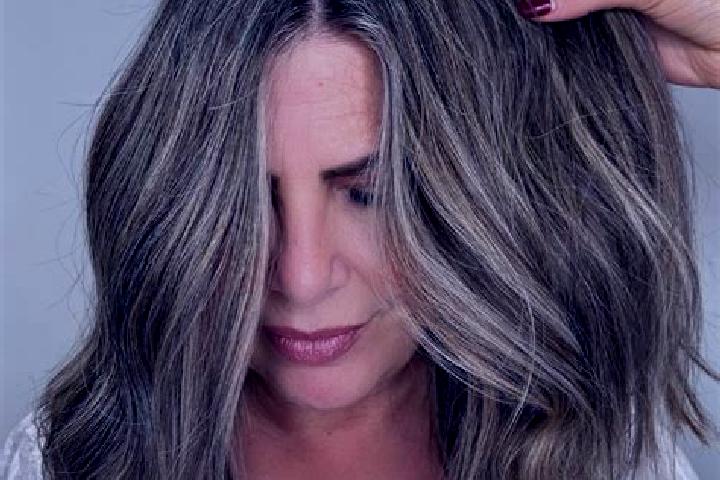 Zoey, 39, a dark blonde grey-eyed slavic companion based in Douakankro. Offering Duos, Tantra, Couples. Available for incall and outcall, day and evening dates.