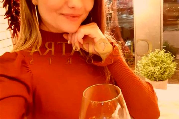 Zoey, 39, a red brown-eyed latina companion based in Verna. Offering Fetish, OWO, Party Girl, Dinner Date. Available for incall and outcall, day and evening ...