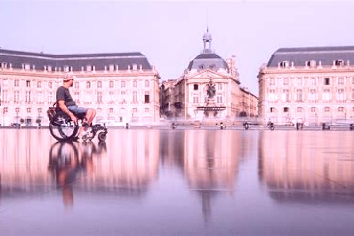Zoey, 39 — Escort in Champdotre, France