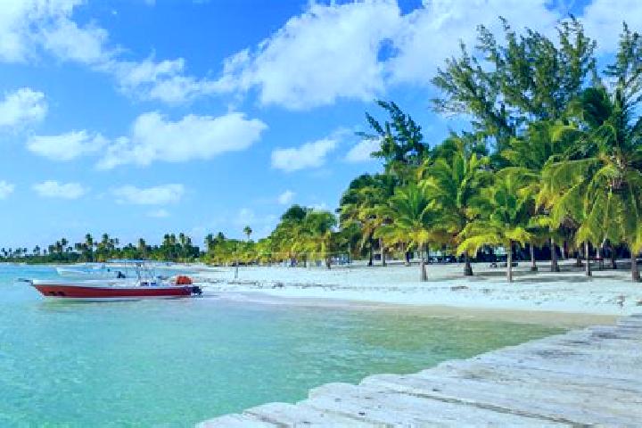 Zoey, 39 — Escort in Cristobal, Dominican Republic