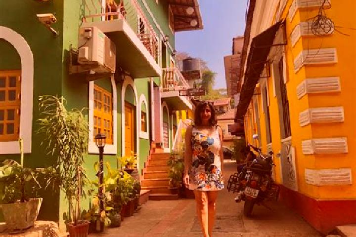 Zoey, 39 — Escort in Fontainhas, Portugal