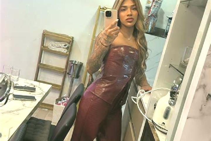 Zoey, 39 — Escort in Glasgow, Suriname