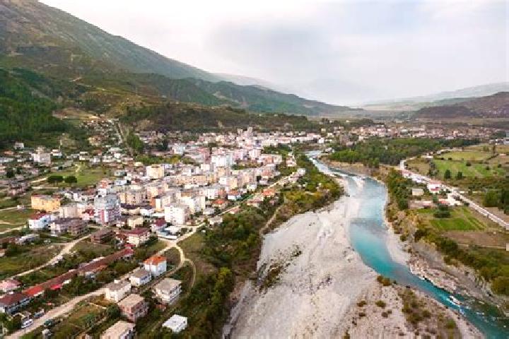 Zoey, 39 — Escort in Guri i Zi, Albania